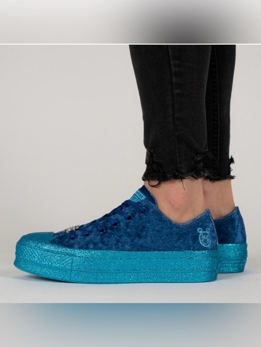 Converse x Miley Cyrus CTAS Platform Ox Lift Blue